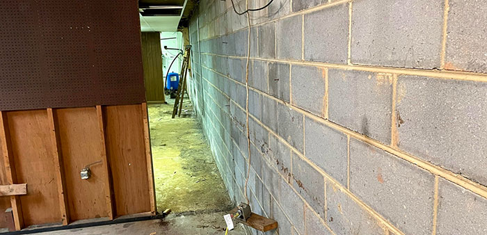 Bowing basement wall before wall braces & anchors | Kefficient | Richmond